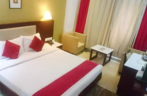 Kulanada Hotel | Hotel Hills Park Pathanamthitta