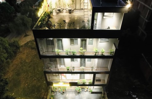 Greater Noida Hotel | Lime Tree Hotel & Stays Greater Noida Nearby India Expo Centre & Mart