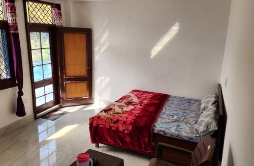 Kotgarh Hotel | Hatu View Homestay