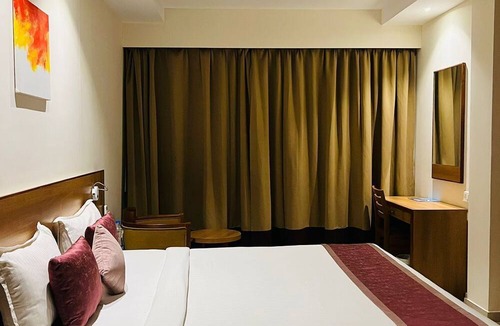 Payyanur Hotel | Hotel Archana