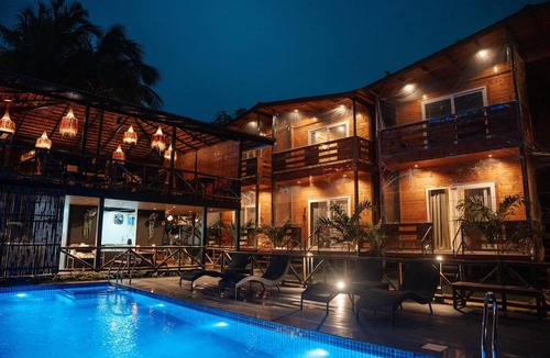 Gauravaddo Hotel | Tranquillo By The Beach - Luxury Wooden
