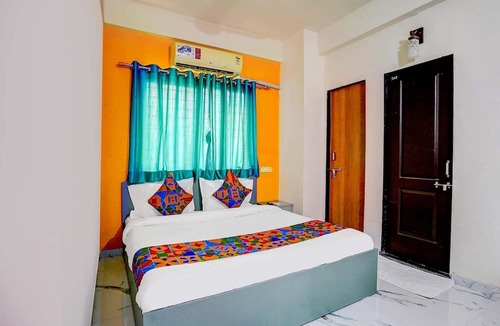 Tathawade Hotel | FabHotel Lotus Prime Stay