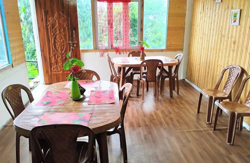Rishop Cabin | The Pines' Heaven