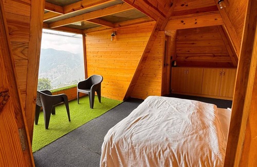 Dhanaulti Hotel | The Grand Resort
