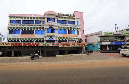 Rasulgarh Hotel | Hotel Garden Tree