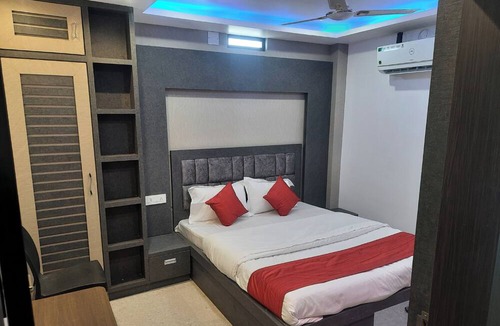 Jhumri Telaiya Hotel | Hotel The Ramson
