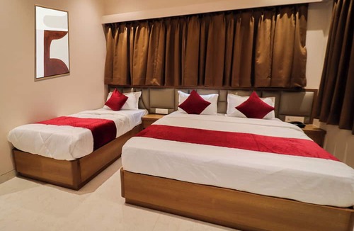 Sakinaka Hotel | Ascent Star Inn