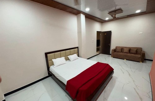Nagda Hotel | Jyoti Shree Resort