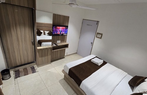 Ahmedabad House | Gokul Guest House