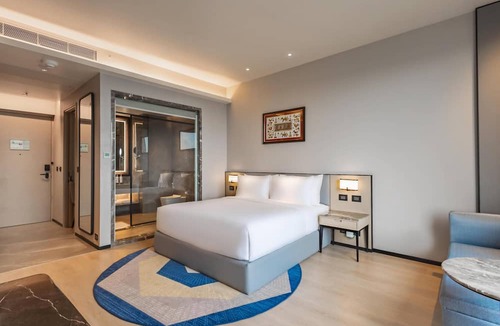 Bistupur Hotel | Radisson Hotel Jamshedpur