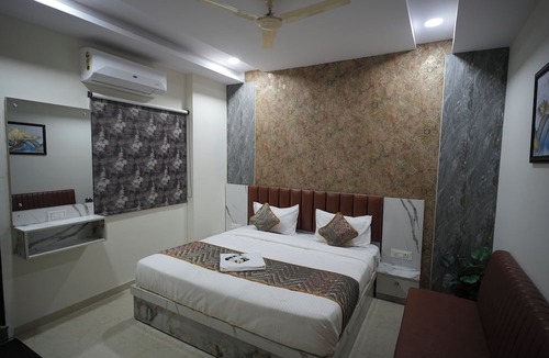Manjidana Colony Hotel | Hotel Jaguar inn
