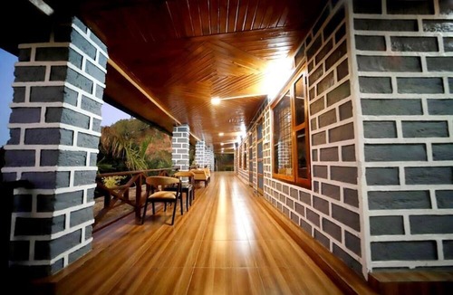 Jakh Hotel | White Hills Cottage