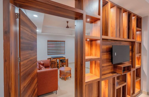Mamangalam Hotel | Daan Residency