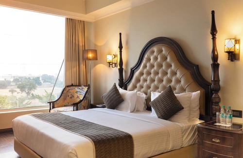 Faridabad Hotel | Golden Galaxy