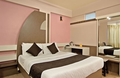 Mysore Hotel | MANNARS RESIDENCY