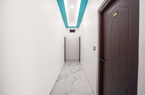 Faizabad Hotel | FabExpress Awadh Royal