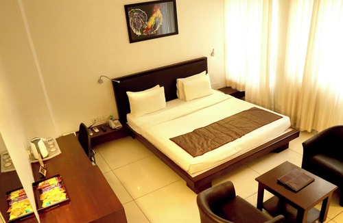 Vadodara Hotel | Prakruti Resort