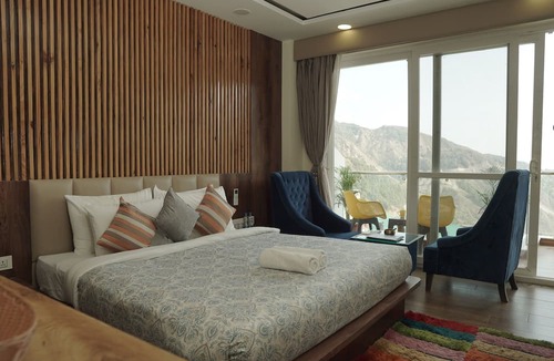 Bhagsu Nag Hotel | Shivaay Morex