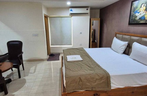 Mahipalpur Extension Hotel | Hotel WTI Modesty