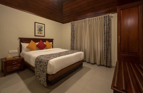 Suryanelli Hostel | The Farside Munnar