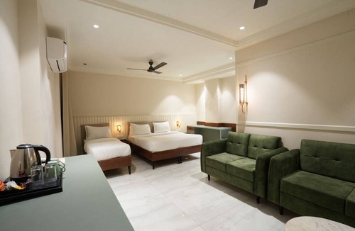 Kota Hotel | Hotel Square 36