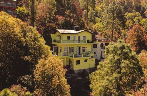 Gagar Hotel | The Himalayan Living - Whispering Oaks