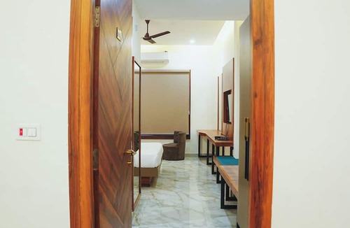 Bareilly Hotel | The Krati Resort