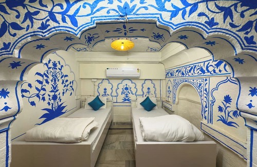 Gulab Sagar Hostel | Storica Stays
