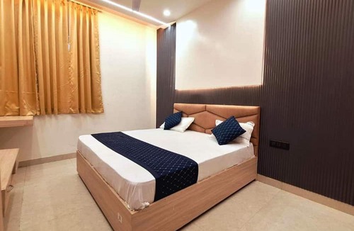 Rakabganj Hotel | Hotel NP Palace