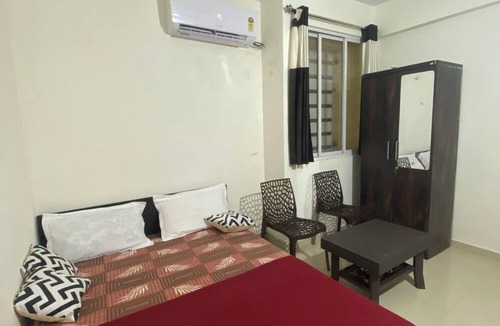 Palolem Apartment | Spacious 2BHK Mountain View | Near Palolem Beach