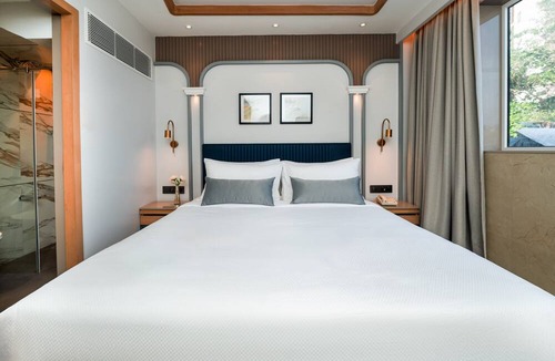Santacruz Hotel | Hotel Ajanta Continental- Mumbai Airport