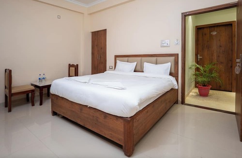 Gorakhpur Hotel | HOTEL SHIVA NILAY INN