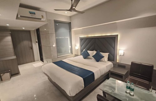 Amarnath Hotel | Hotel Nakshatra Residency