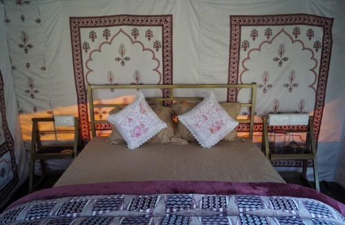Tehri Hotel | Jaseelo Camps near Tehri Lake