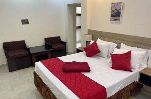 Cheyyur Hotel | SMJ GRAND HOTEL & MAHAL