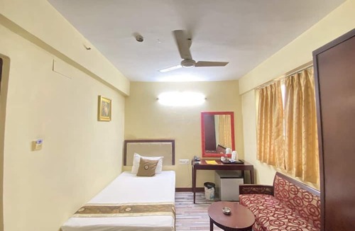 Dharmatala Hotel | Astoria Hotel