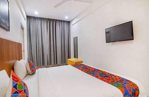Brookefield Hotel | Fabhotel Northern Suites