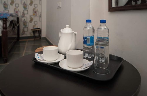 Lake Swaroop Sagar Hotel | Soham Haveli Udaipur