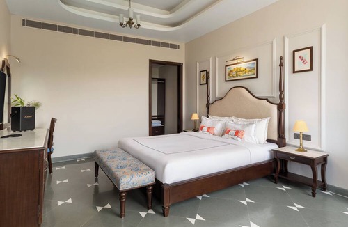 Bedla Hotel | Downtown The Hills Collective
