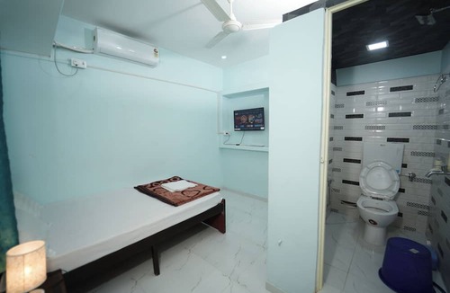 Haraiya Hotel | Hotel Ramlalla palace