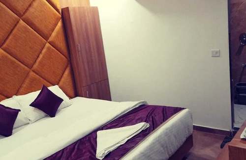 Ahmedabad Hotel | Hotel Era