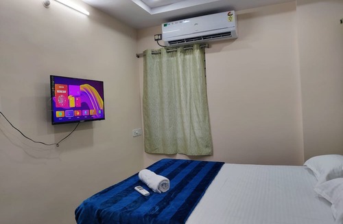 Madhurawada Hotel | Aariv Home Stay