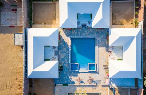 Kanoi Hotel | Highness Desert Camp