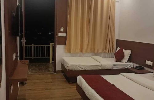 Jogiyana Hotel | Pride Inn Luxury Resort