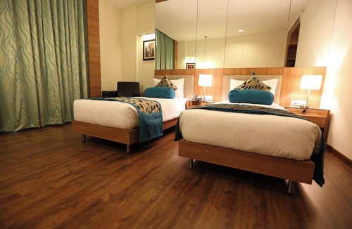 Sector 17 Hotel | MISAKI HOTEL