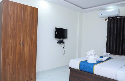 Bidadi Hotel | Hotel Royal Garuda Palace
