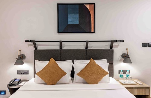 Noida Hotel | Comfort INN Grand - Kaushambi