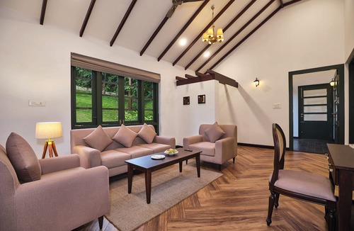 Elappara Hotel | Reen Resorts Aanavilasam Thekkady