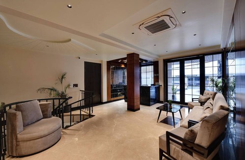 Sigra Hotel | Quality Inn City Centre Varanasi