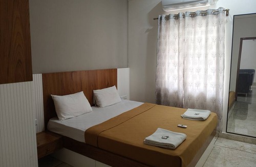Kuvempu Nagara Hotel | Nandan Enclave